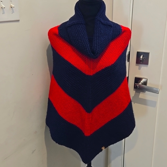 Sperry By Topslider Knit Poncho! - Picture 1 of 7